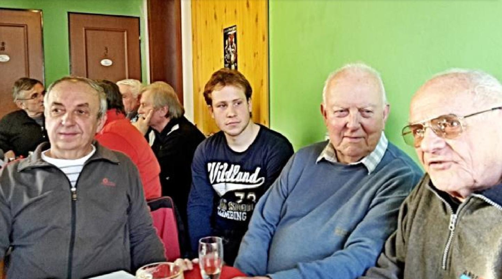 KFS zakončil uplynulý rok 2014 společným posezením v restauraci hotelu Krakonoš